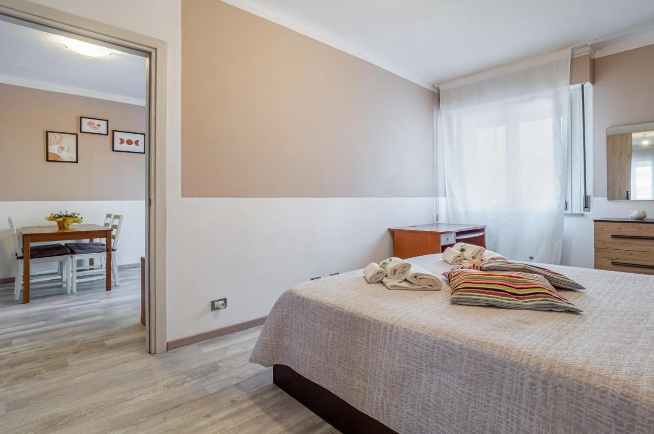 Domus Lucis Apartment Terrace & Private Parking Marinella di Sarzana Exterior photo
